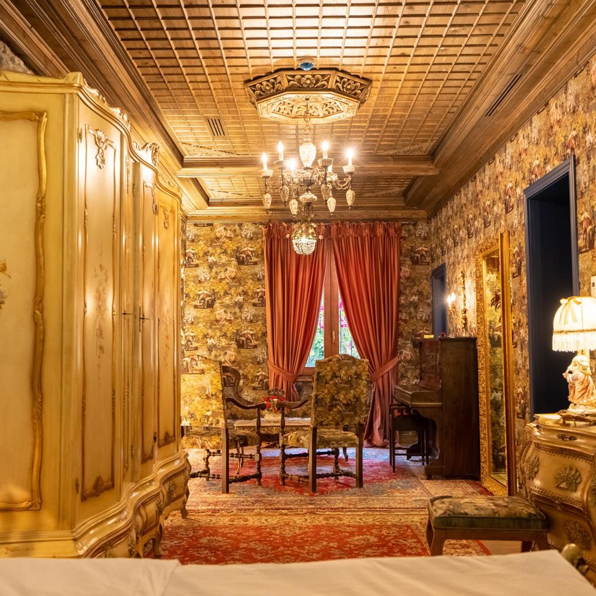 Castle Boutique Hotel 45/63