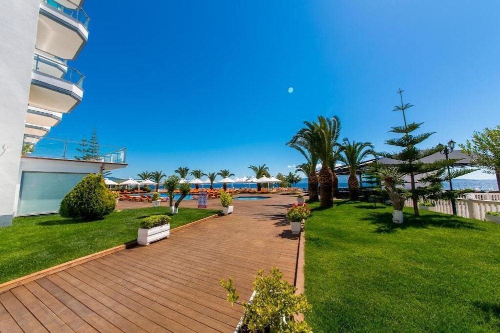Hotel Saranda Palace 57/70