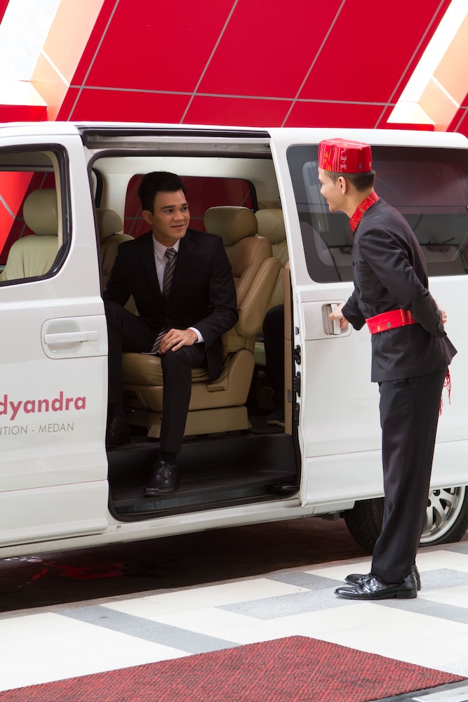 Hotel Santika Premiere Dyandra Medan 15/31