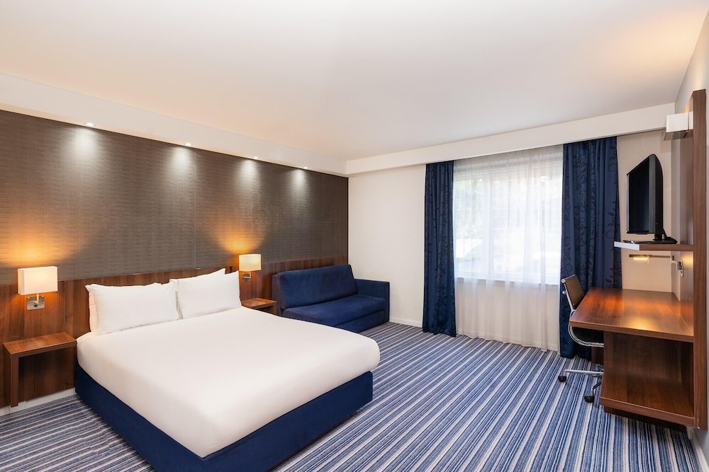 ROOM, TRIPLE, DOUBLE BED, SOFA
