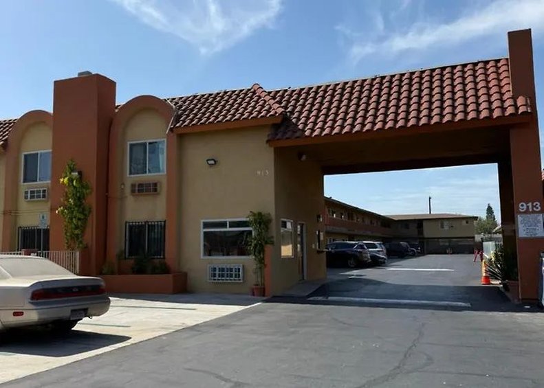 Robinhood Motel Anaheim West 14/15
