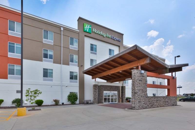 Holiday Inn Express And Suites Effingham 22/26