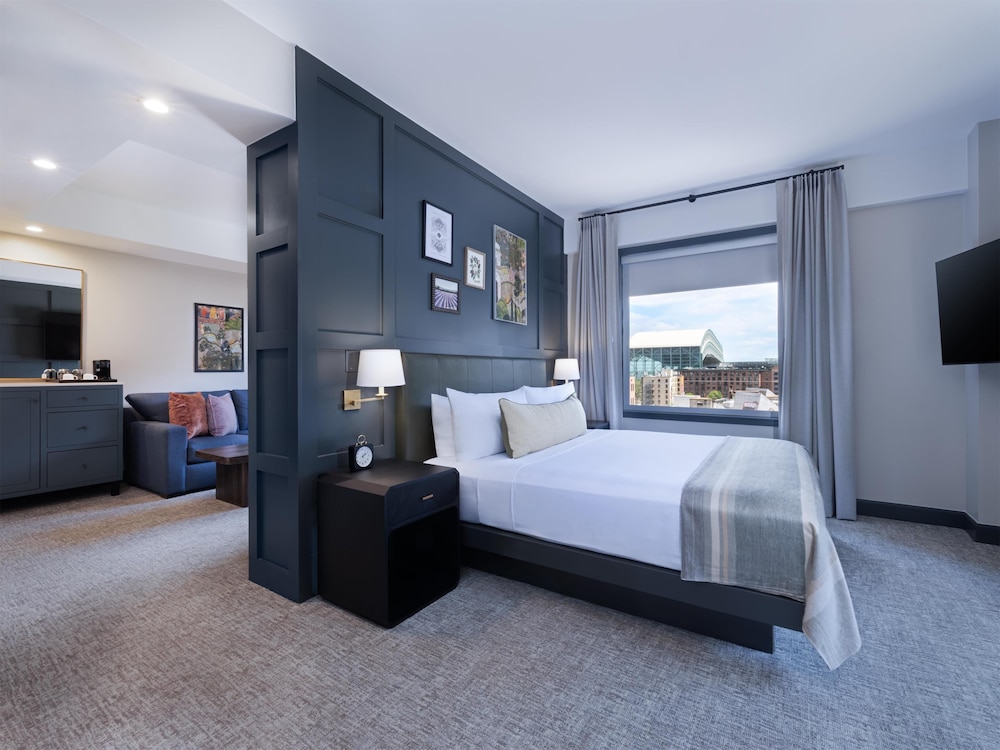 Room, King Bed, Accessible