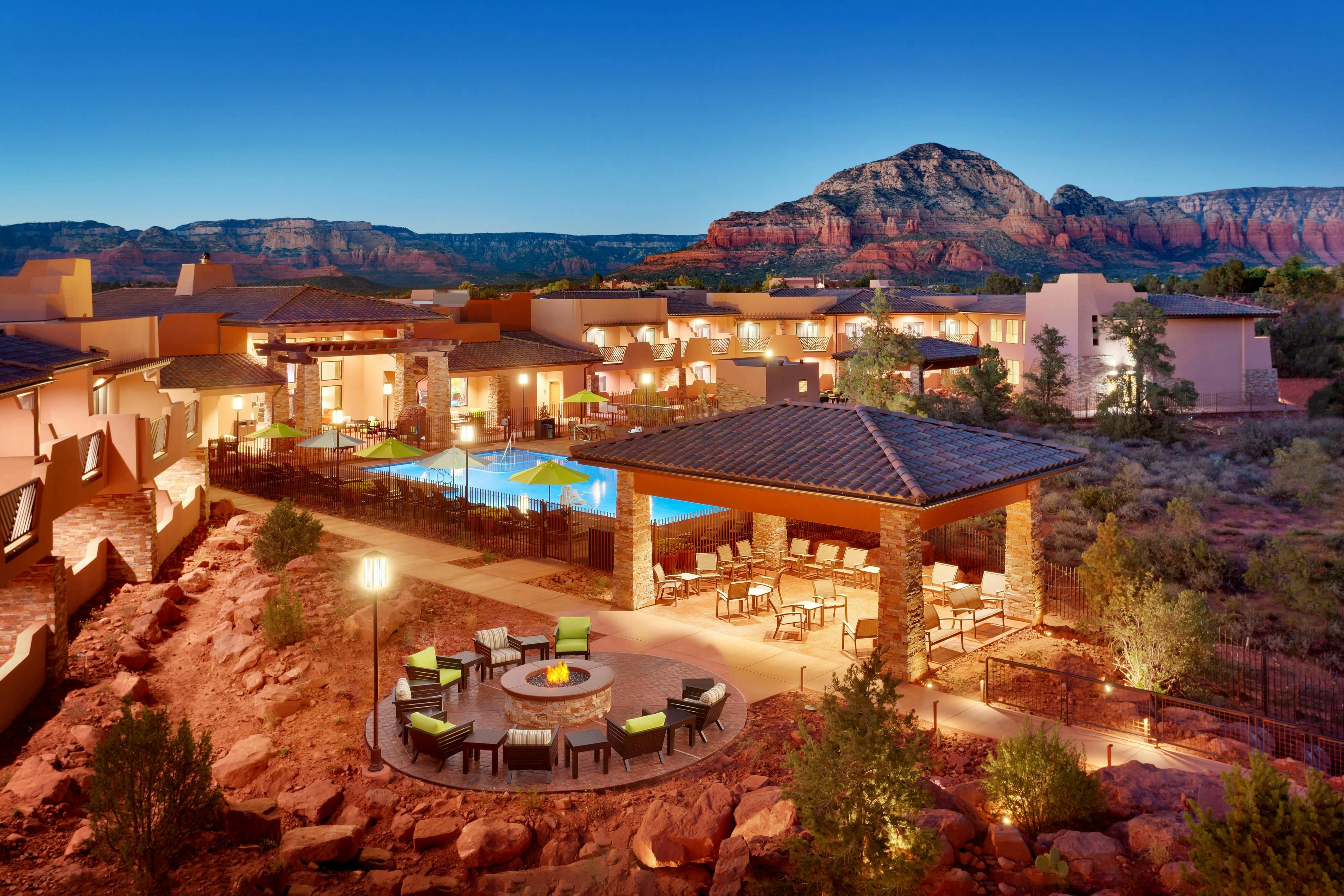 Courtyard By Marriott Sedona 2/9