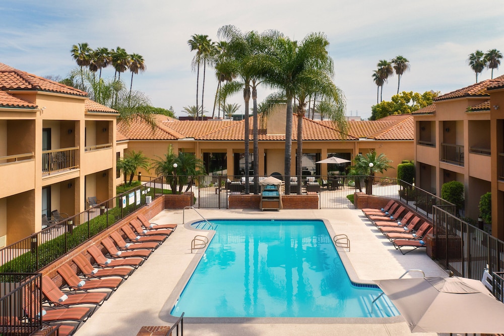 Courtyard Anaheim Buena Park in BUENA PARK - CA