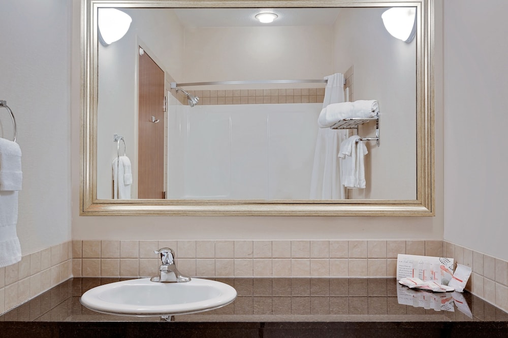 Ramada Lac La Biche 10/56