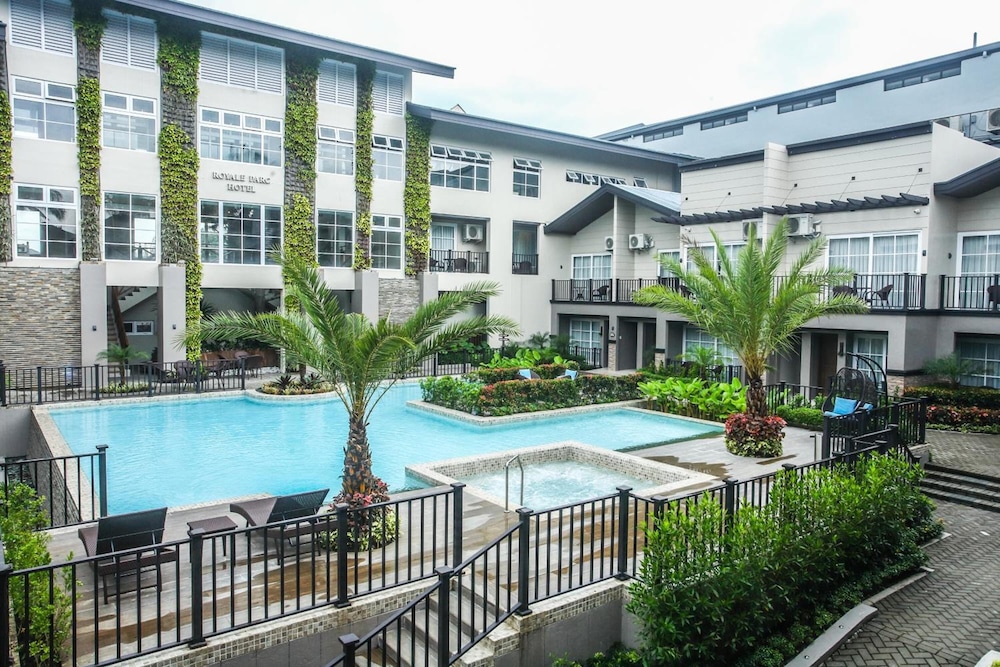 Royale Parc Hotel Tagaytay 35/41