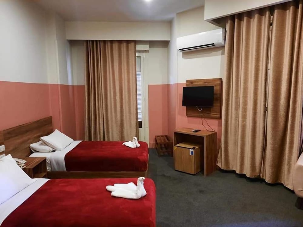 Nitocrisse Hotel 10/49