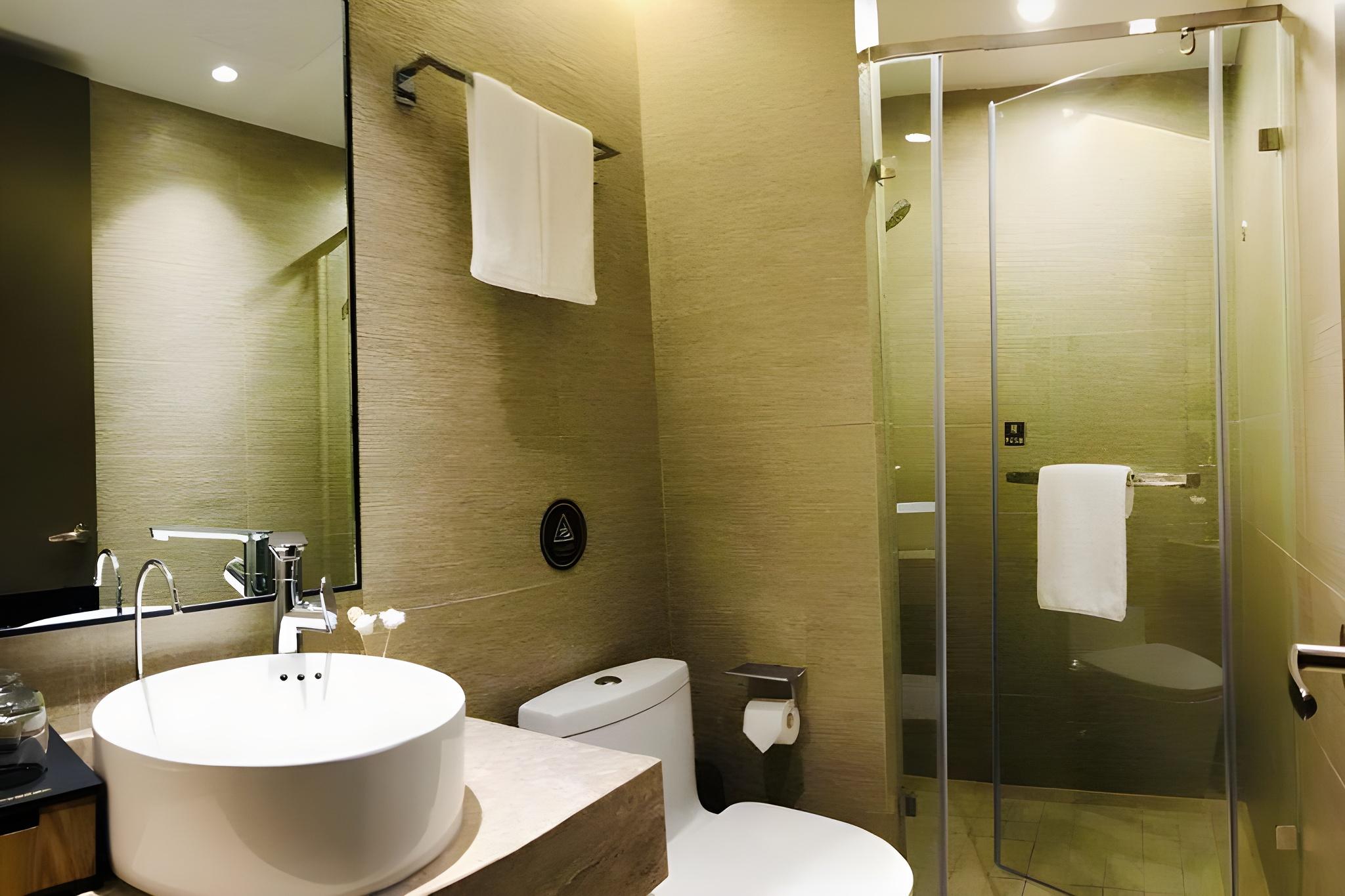 Homeinn Plus(Beijing Chaoyang High Speed Railway Station Joy City) 31/31