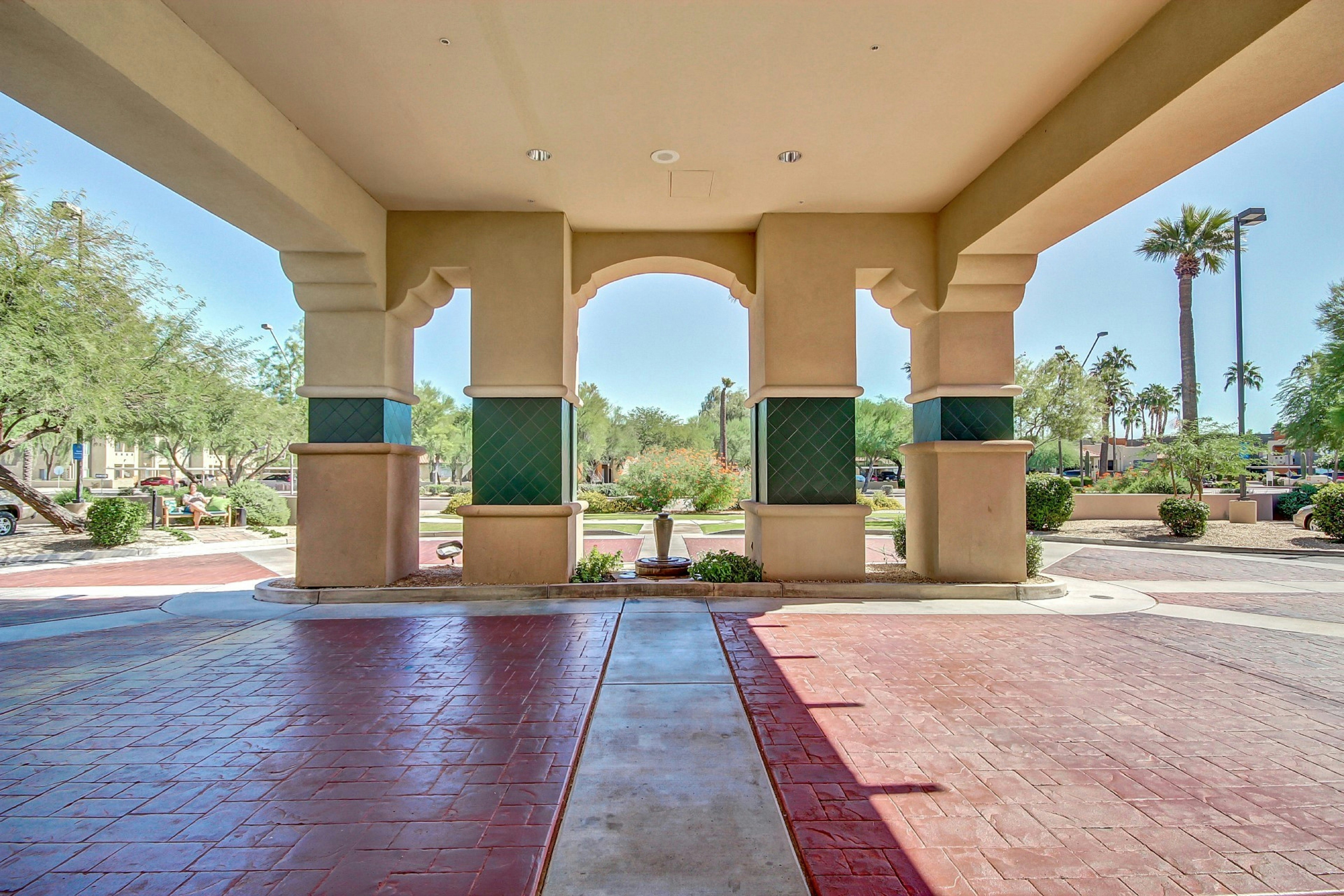 Hampton Inn & Suites Goodyear 65/69