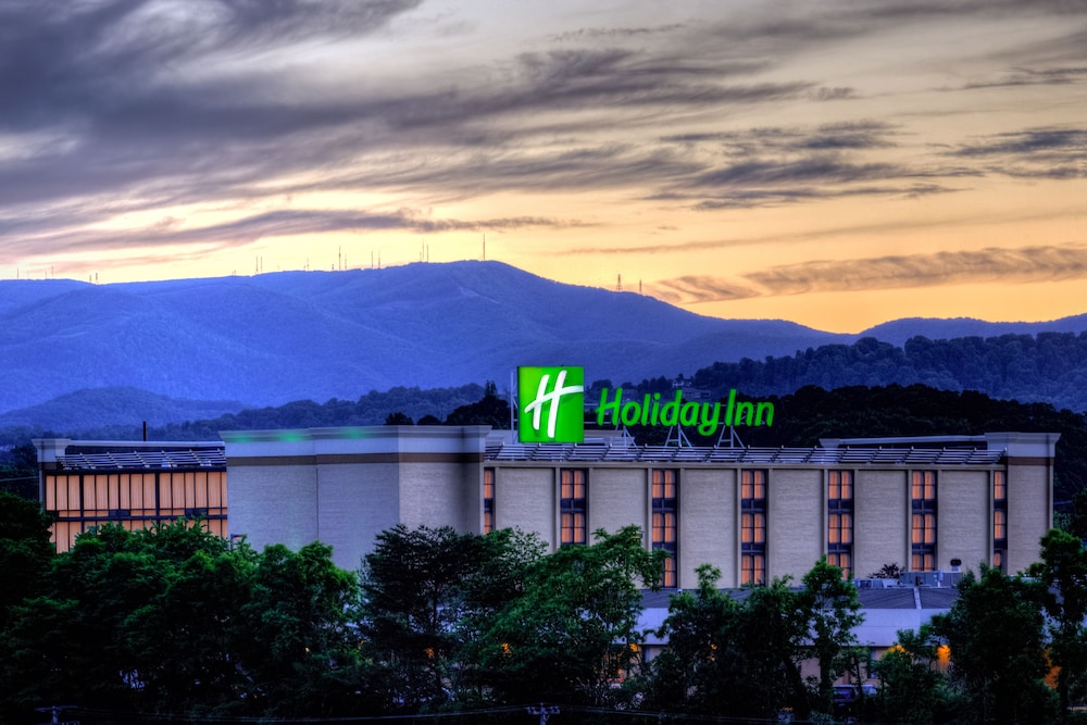 Holiday Inn Roanoke Tanglewood Rt 419 I581 10/62