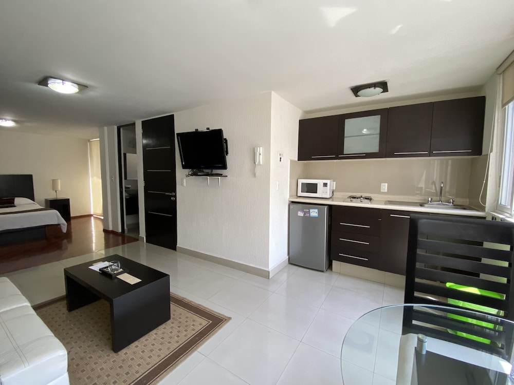 Grupo Kings Suites Chimborazo 567 14/23