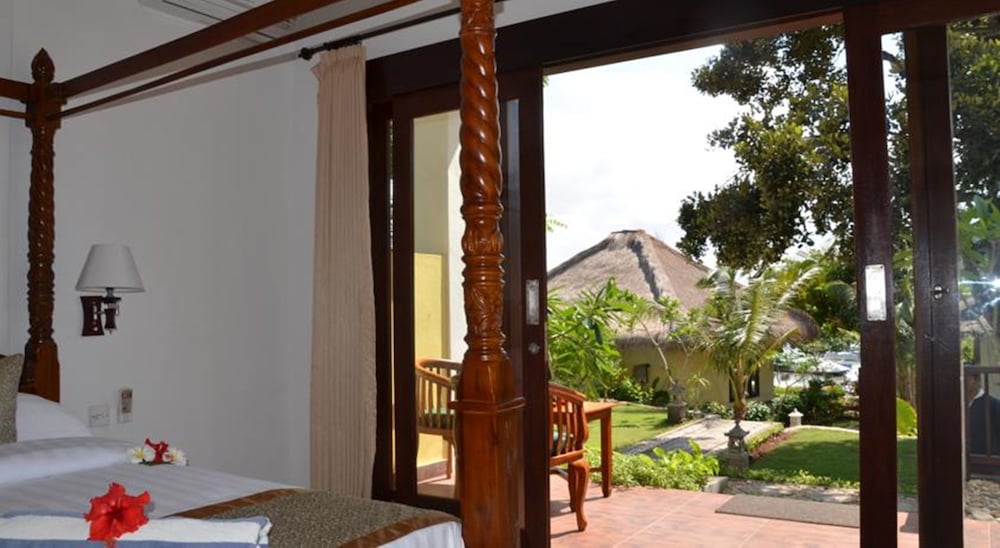 Tamarind Beach Bungalows 23/63