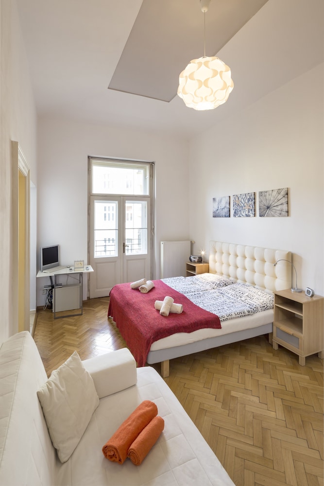 Dusni Apartments 11/50