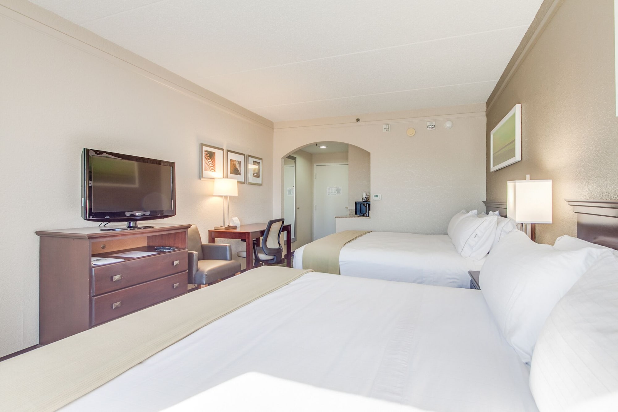 Standard, 2 Queen Beds