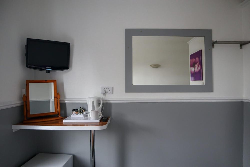 Hotel 261 41/46