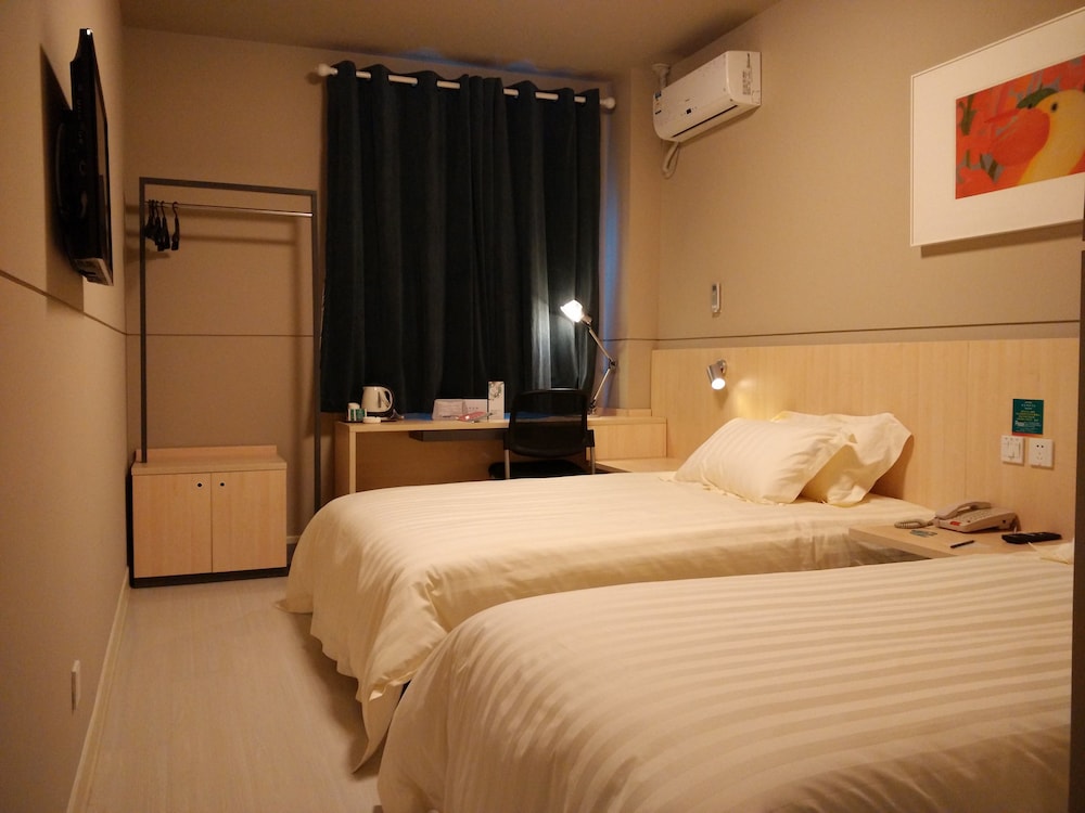Magnotel Hotel (Shanghai Lujiazui Riverside) 6/20