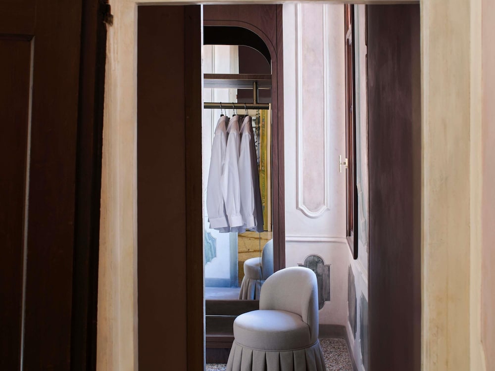 Orient Express Palazzo Dona Giovannelli 66/69