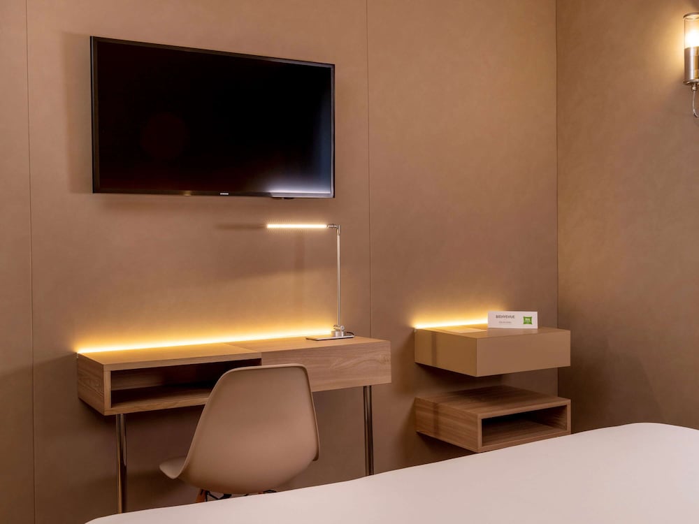 ibis Styles Bourg La Reine 43/50