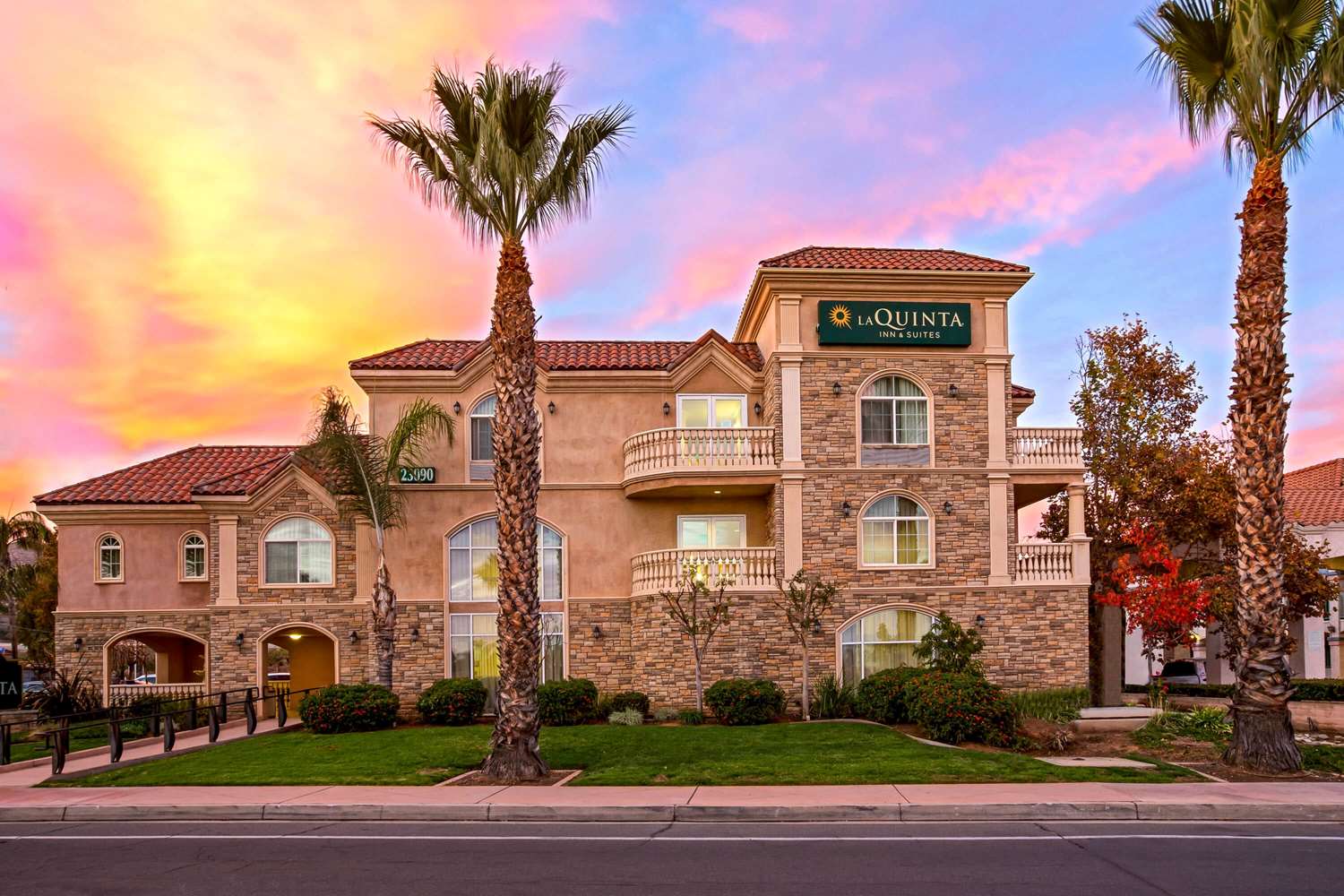 La Quinta Inn Suites Moreno Valley 2/53