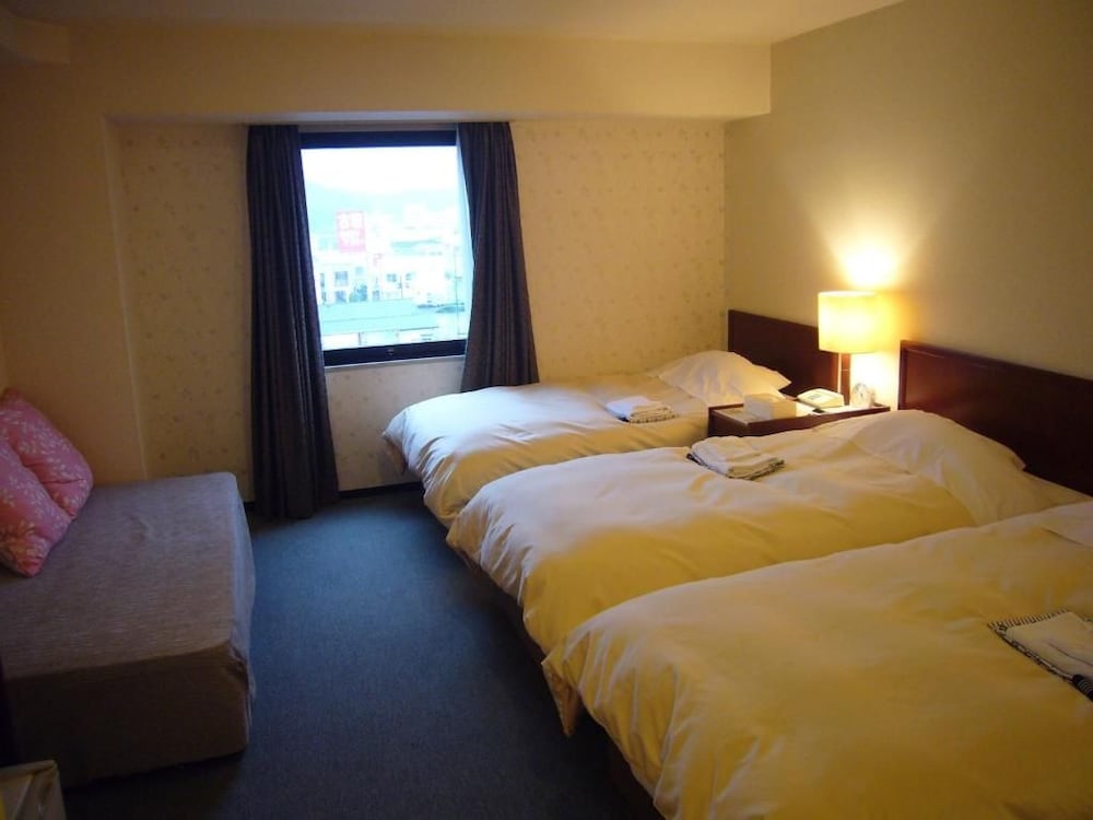 Hotel Crown Hills Nakamura 29/68