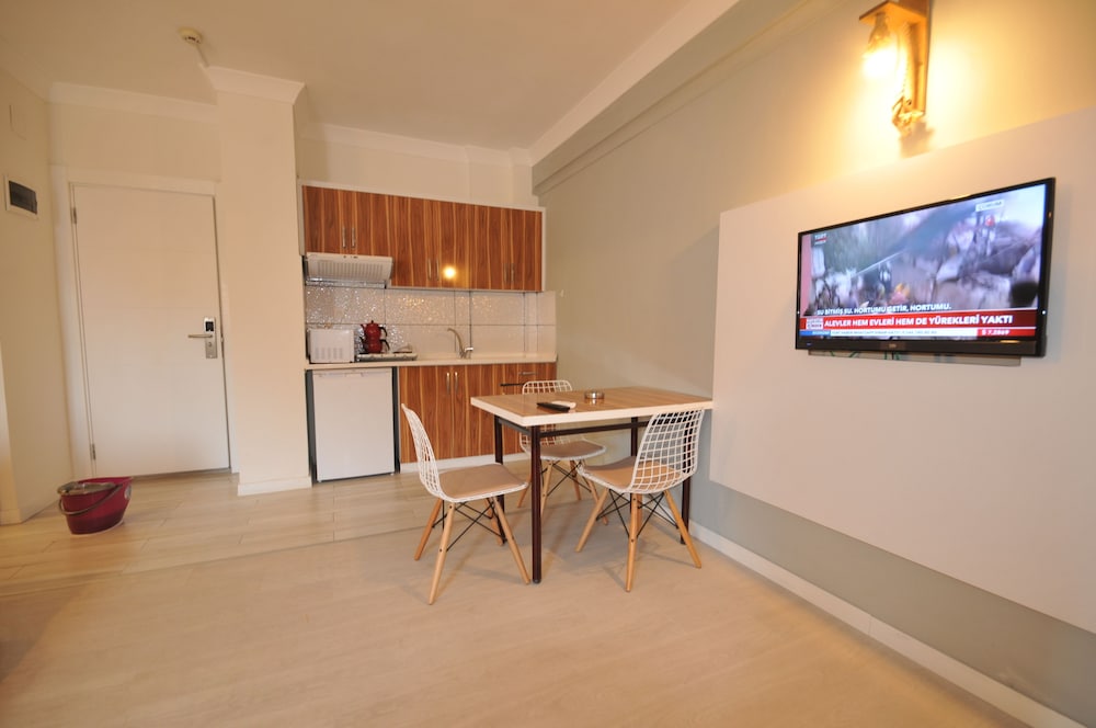 Isla Suite Hotel 26/46