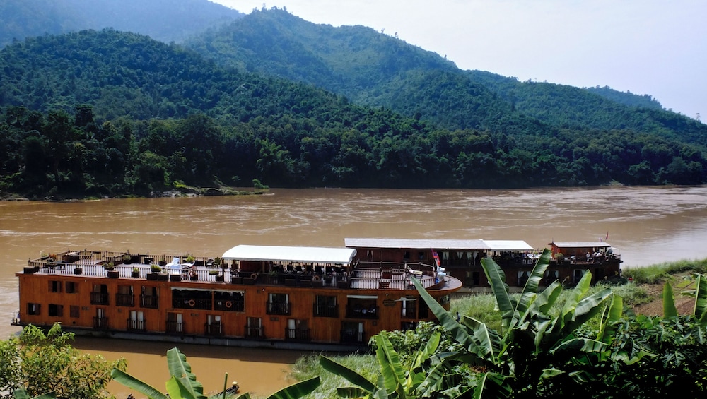 SANCTUARY PAKBENG LODGE 69/86