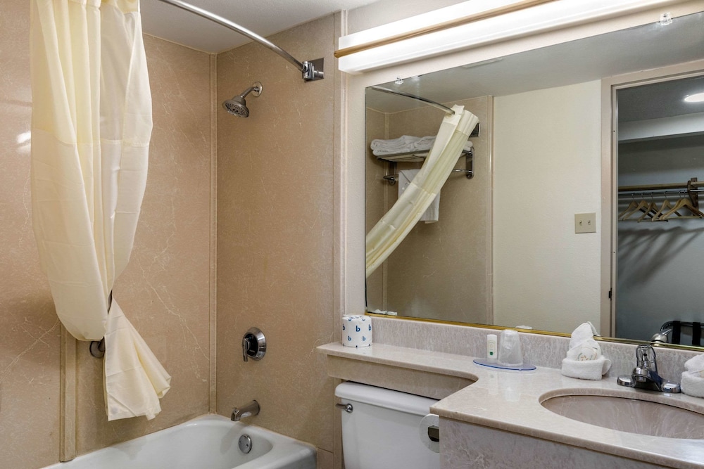 Quality Inn Tyler - Lindale 17/27