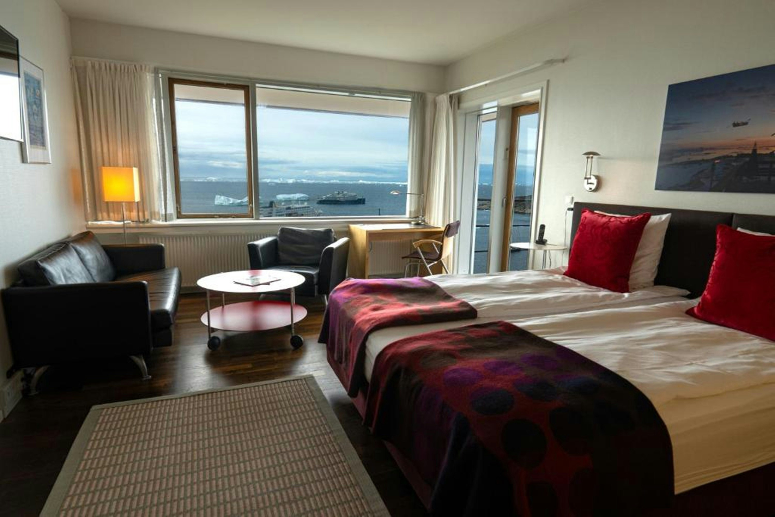 Hotel Arctic 6/41