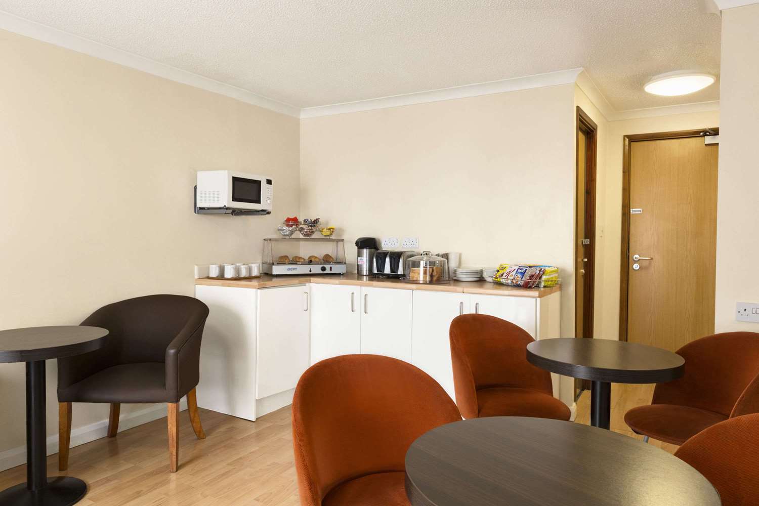 Days Inn by Wyndham Leicester Forest East M1 5/9