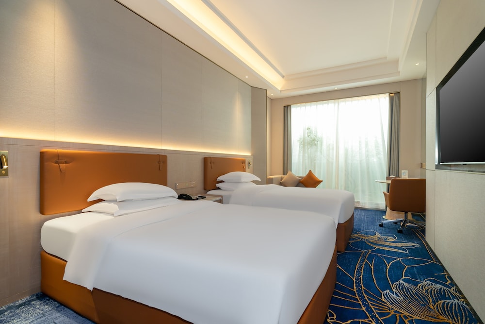 Easeland Hotel 17/42