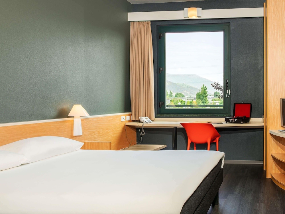 IBIS FIRENZE PRATO EST in CAMPI BISENZIO