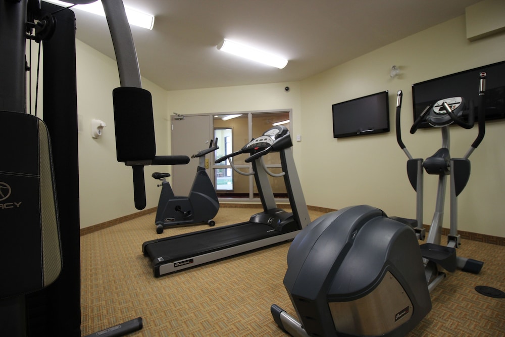 Quality Inn & Suites Hawkesbury 30/50