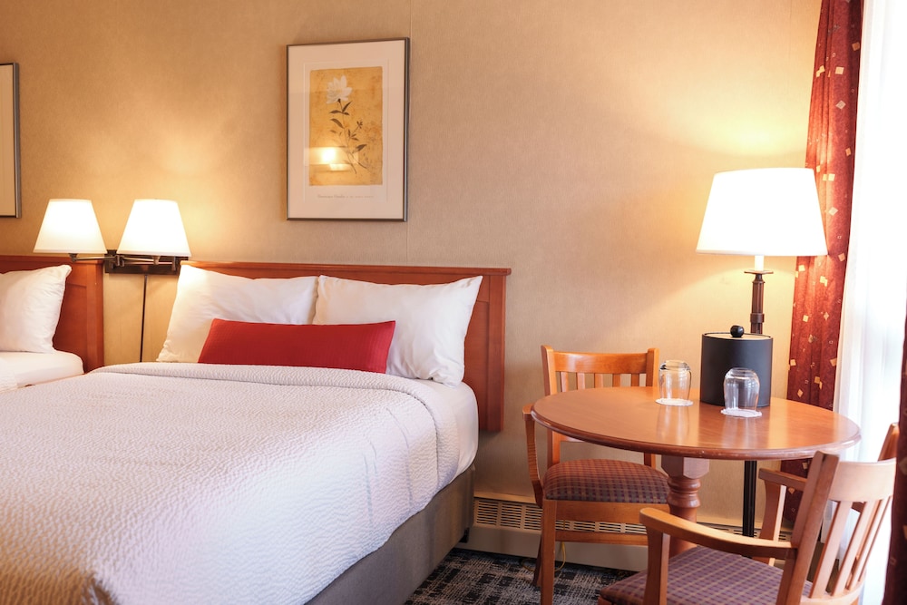 Marmot Lodge 29/50