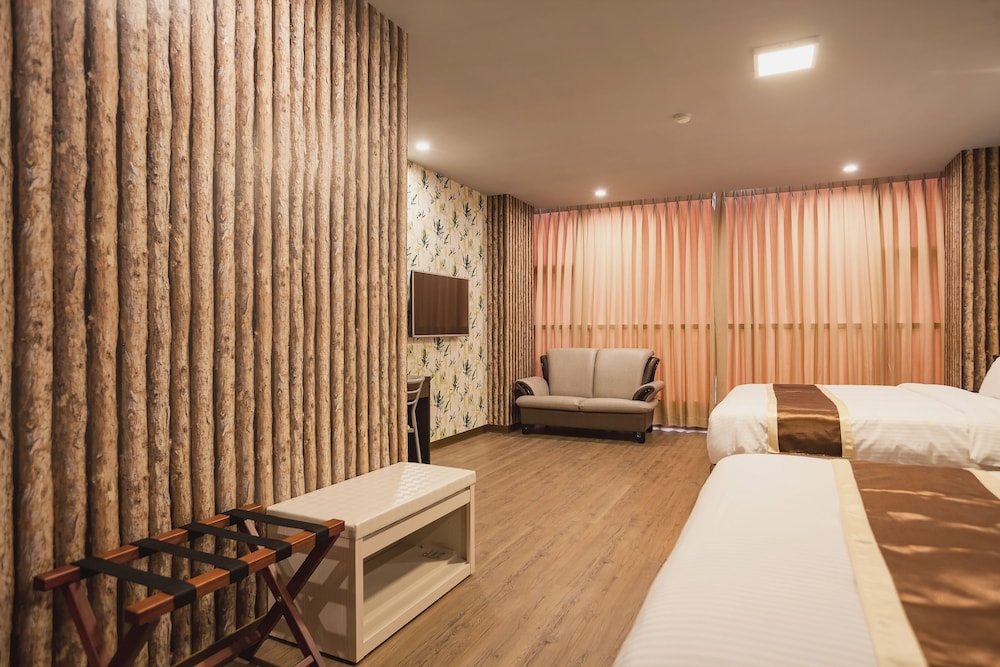 A Ace Hotel 44/56