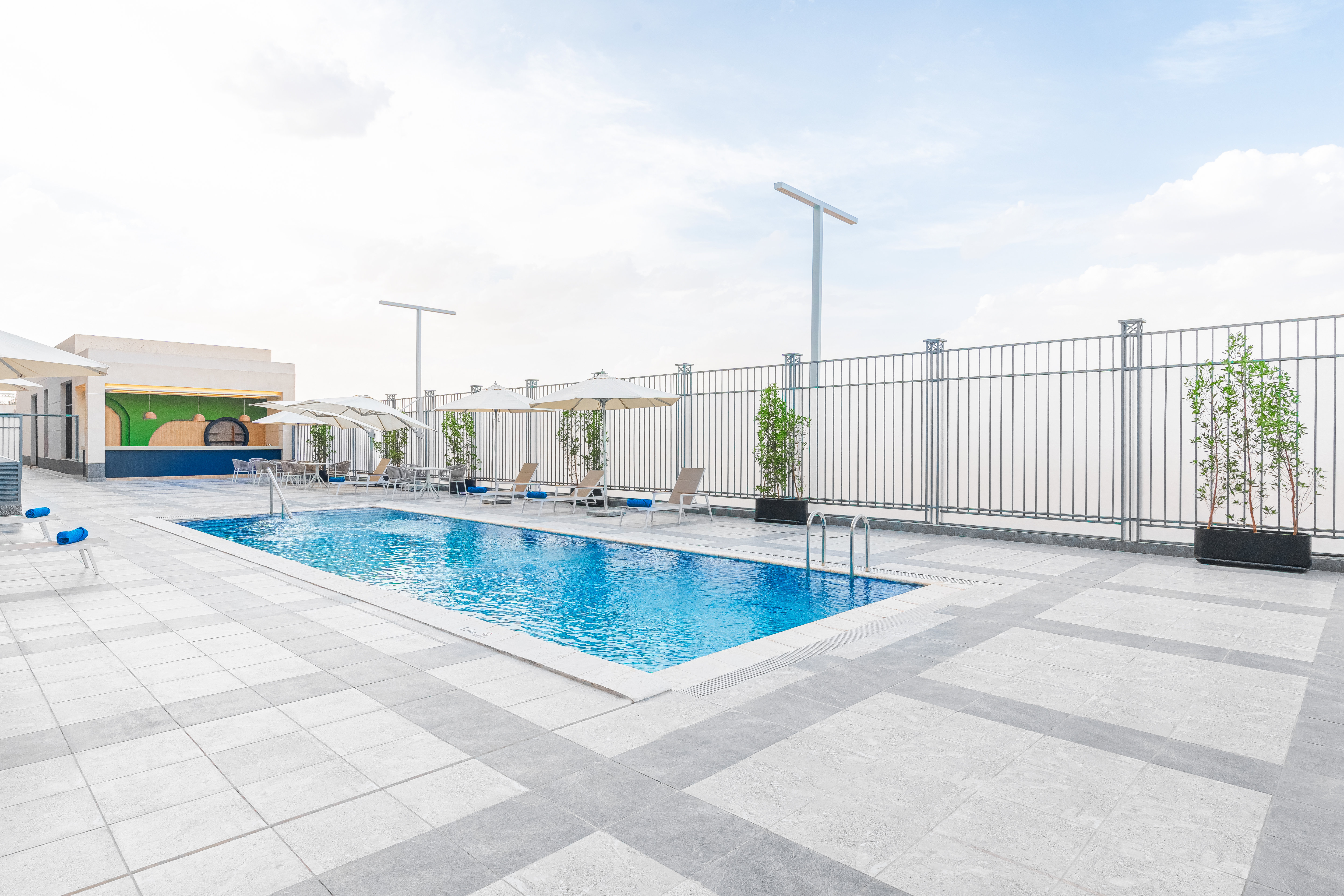 هوليداي إن الرياض منطقة الأعمال(Holiday Inn Riyadh The Business District) 49/50