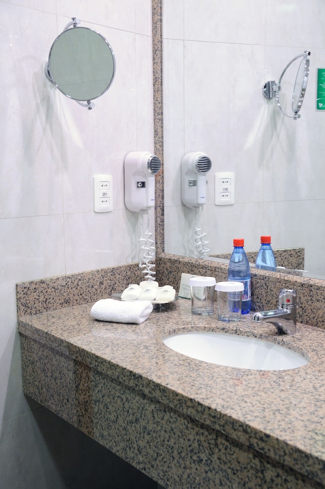 Suites Camino Real 72/73