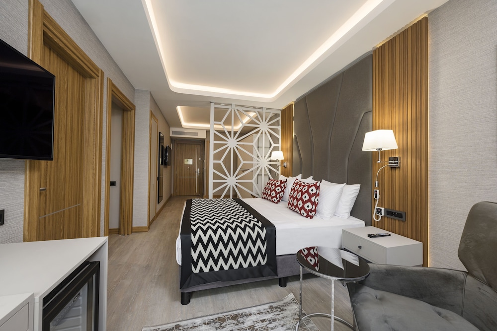 Ramada Encore by Wyndham Istanbul Sisli 20/55