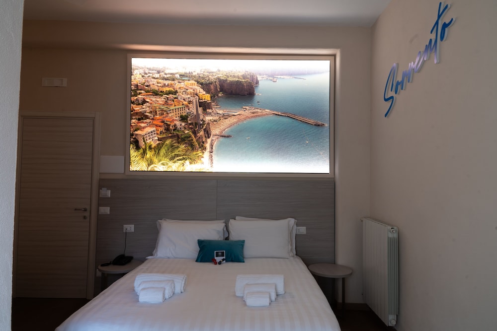 The Sun Boutique Hotel 24/32