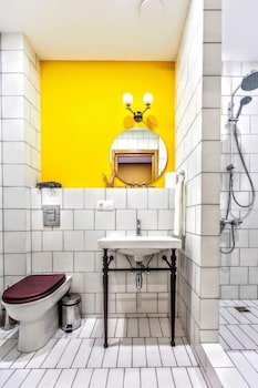 Amante Narikala Boutique Hotel 38/68