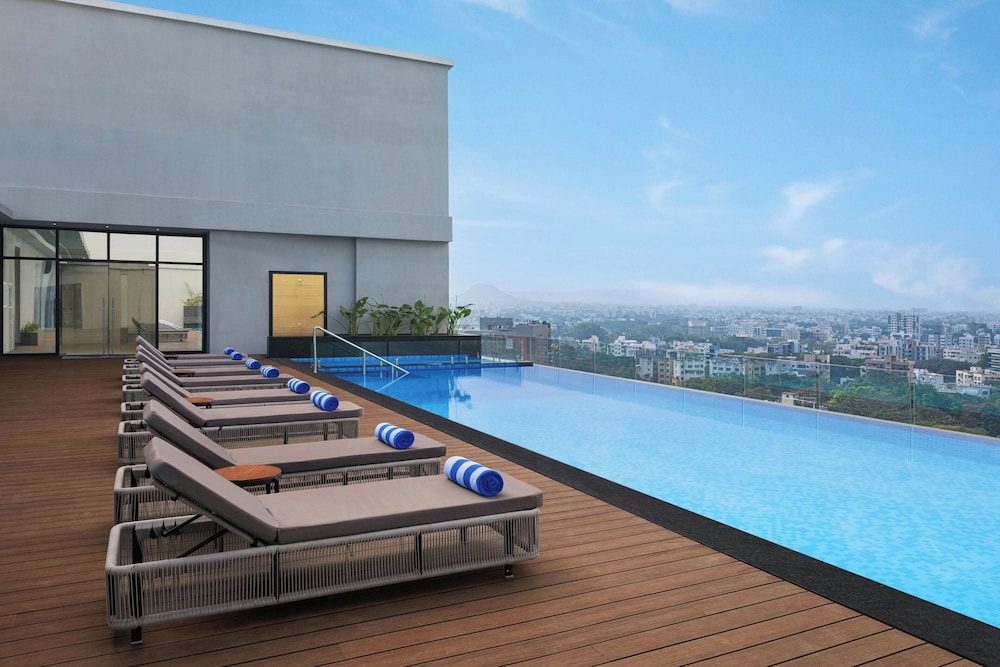 Four Points by Sheraton Nashik 44/49