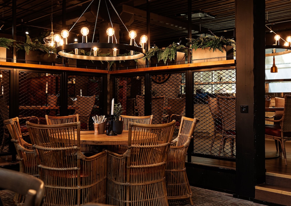 restaurant cafeteria