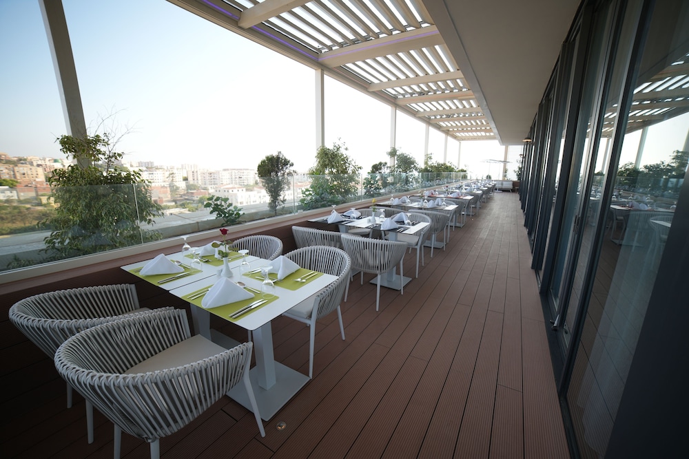 HOTEL KYRIAD PRESTIGE LE PATIO 28/31