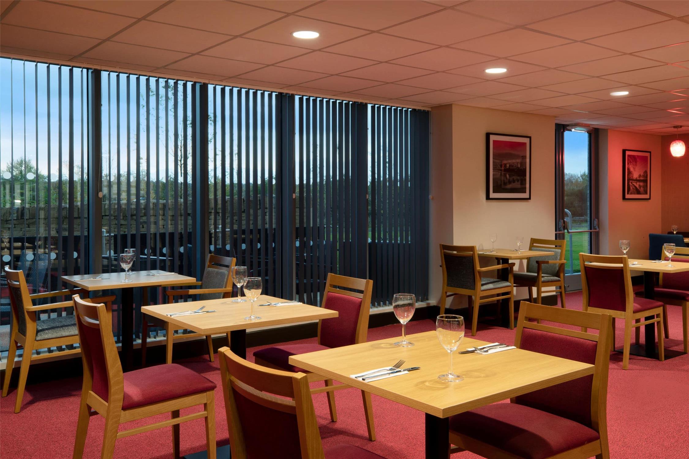 Ramada by Wyndham Leeds East 29/47