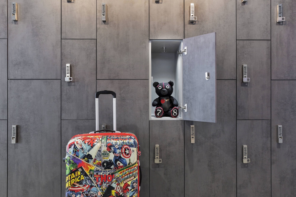 Moxy Frankfurt East 9/54