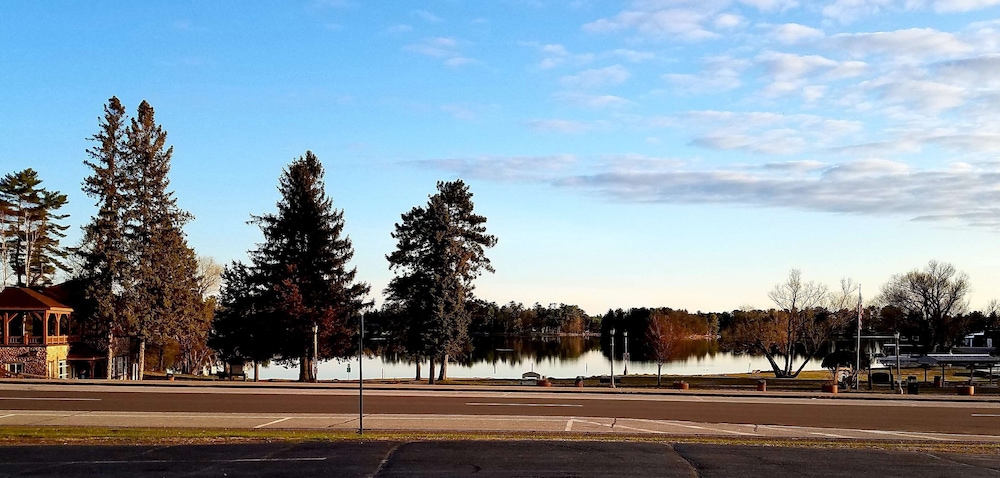 Best Western Plus Concord Inn 3/75