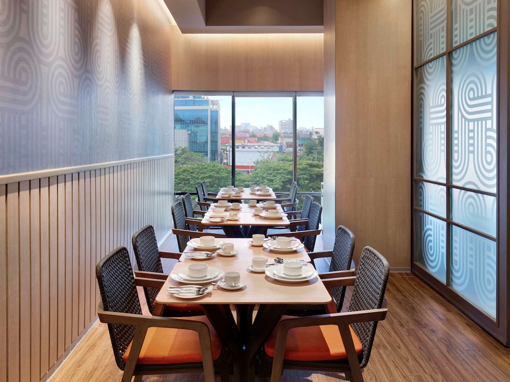 Ibis Styles Semarang Simpang Lima 32/50