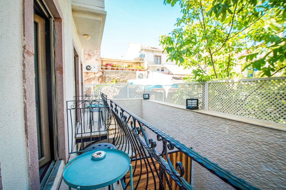 Nirvana Otel Bozcaada 38/50