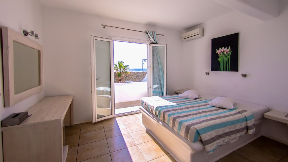 Paradise Beach Resort - Adults Only 16/69