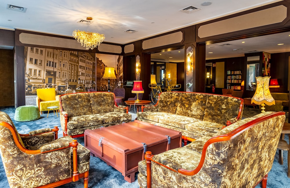 tinyTwice Hotel Bonn 3/50